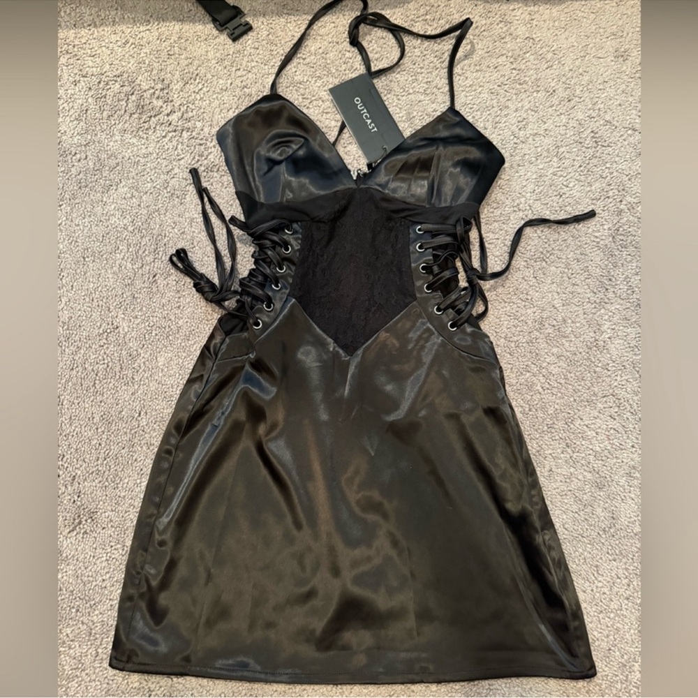 Never worn, with tags
